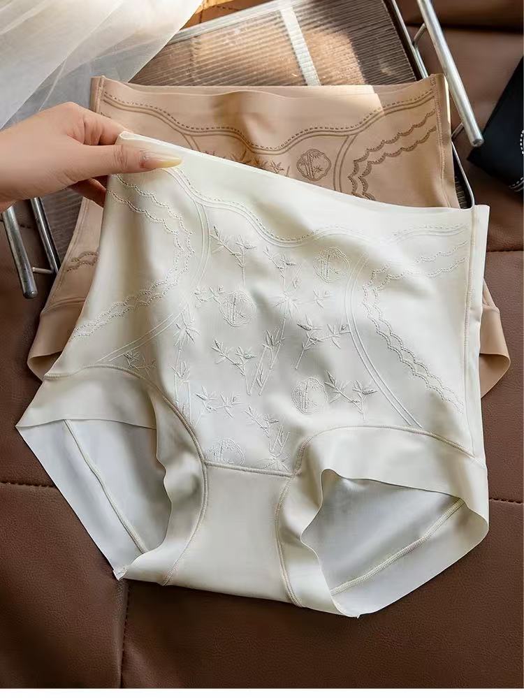 MEIZHAI 3-in-1 Seamless Ice-Silk Women’s Briefs(3-Pack)